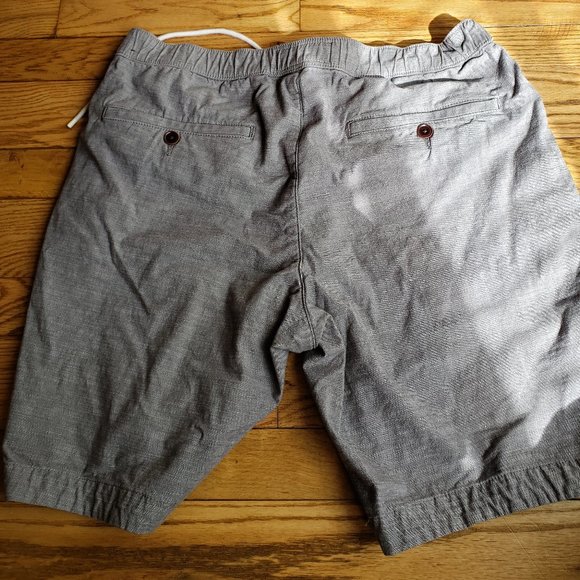 A&F Grey Drawstring Shorts - Picture 2 of 3